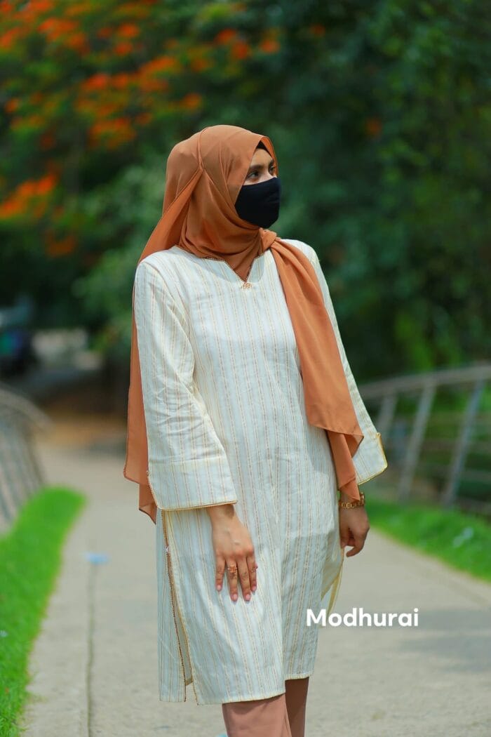 Naz White-Exclusive Designed By Modhurai - Image 2